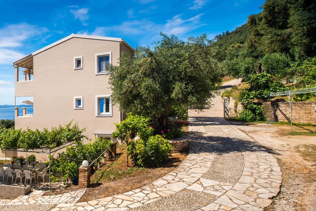 Krouzeri Beach Apartments Nisaki  Rom bilde