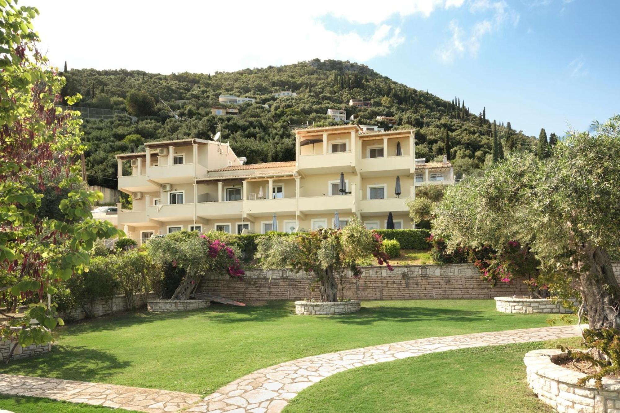 Krouzeri Beach Apartments Nisaki  Eksteriør bilde